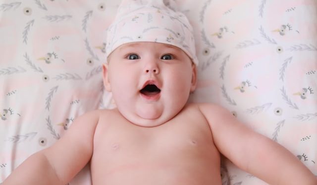 Brinquedos para bebês de 2 meses