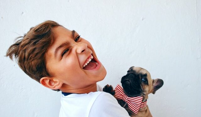 Cachorro para crianças, veja os benefícios