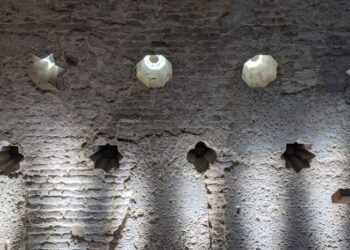 Casa de banho do século 12 é descoberta na Espanha