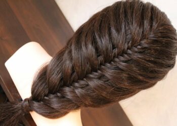 LAVAR O CABELO TODOS OS DIAS, FAZ MAL?