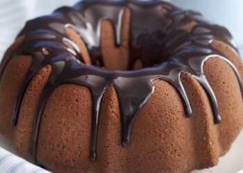Receita de bolo de chocolate sem glúten (liquidificador)