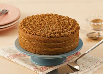 Receita bolo de churros recheado com doce de leite