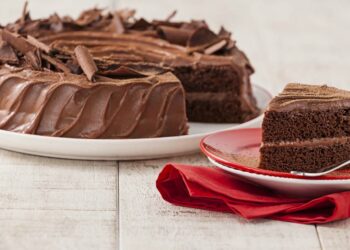 Receita de bolo trufa de chocolate