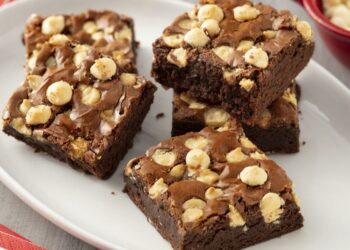 Receita de Brownie com gotas de chocolate (micro-ondas)