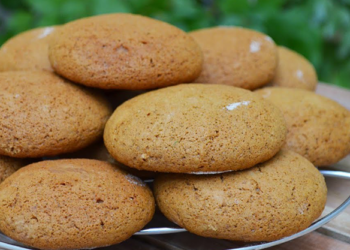 Receita de Bolacha de Mel.