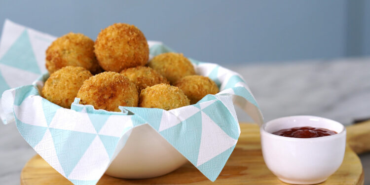 Receita de Bolinha de Queijo.