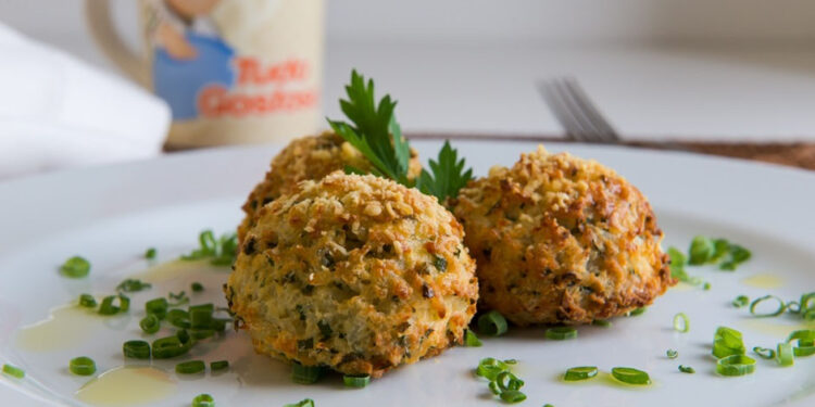 Receita de Bolinho de Arroz Assado.