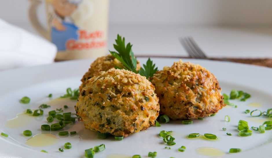 Receita de Bolinho de Arroz Assado.