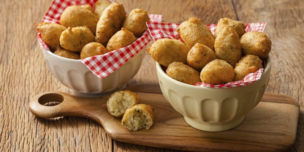 Receita de Bolinho de Mandioca