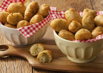 Receita de Bolinho de Mandioca