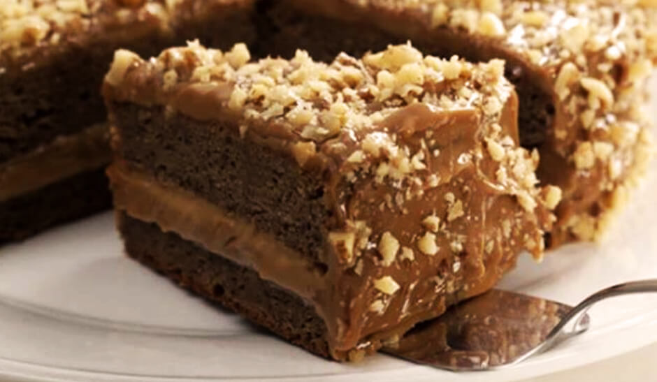 Receita de Bolo de Ameixa e Doce de Leite.