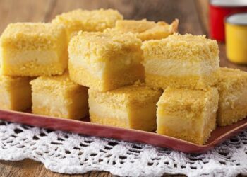 Receita de Bolo de Fubá Cremoso (liquidificador)