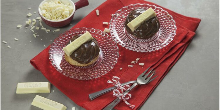 Receita de Canapé com Brigadeiro e KitKat