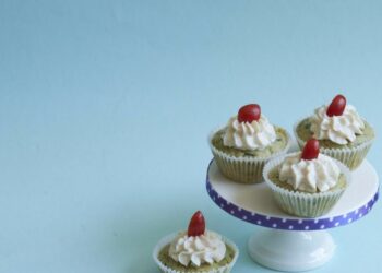 Receita de Cupcake de Espinafre (batedeira)