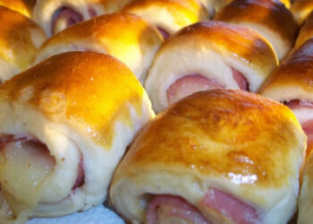Receita de Enroladinho de Presunto e Queijo.