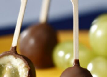 Receita de Espetinho de Chocolate com Uva