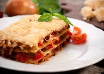 Receita de Lasanha à Bolonhesa.