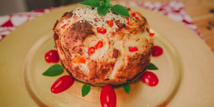 Receita de Panetone Salgado (liquidificador)
