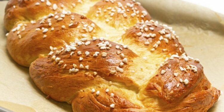 Receita de Pão doce Recheado com Creme