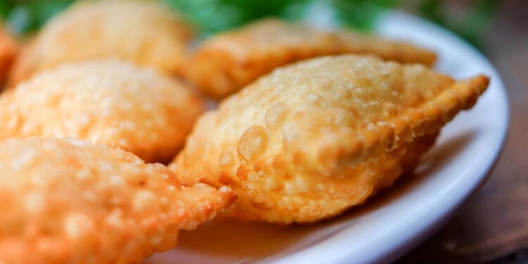 Receita de Pastel de Palmito com Bacon.