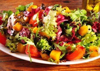 Receita de Salada Tropical.