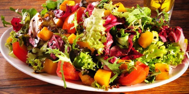 Receita de Salada Tropical.