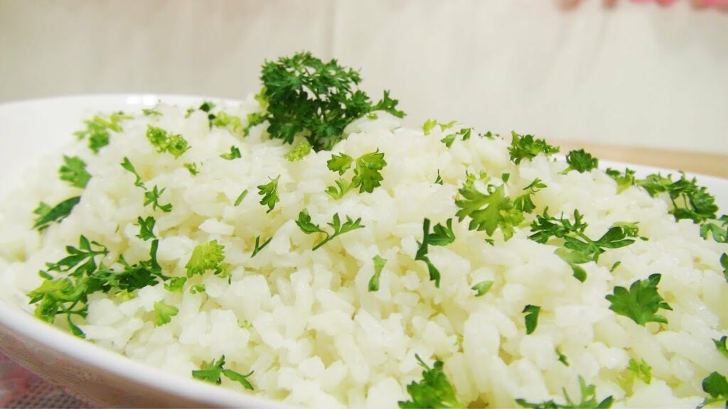 Receita de Arroz de coco com Cebolinha e Gergelim