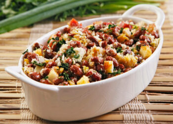 Receita de Feijão Tropeiro.