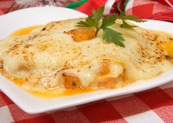 Receita de Lasanha Marinha.