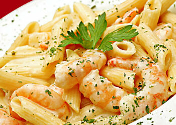 Receita de Macarrão com Camarão.