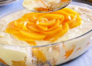 Receita de Pavê de Pêssego.