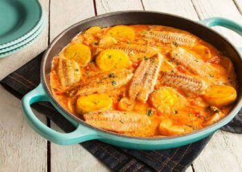 Receita de Sardinha com Banana-da-Terra.