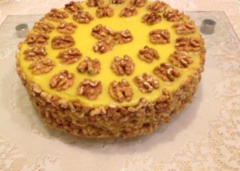 Receita de Torta de Nozes.