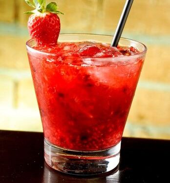 Drink de vodka com Morango