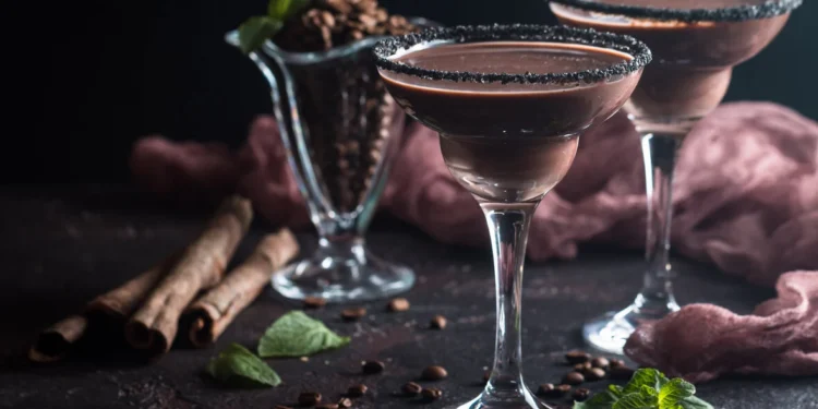 Licor de chocolate e rum