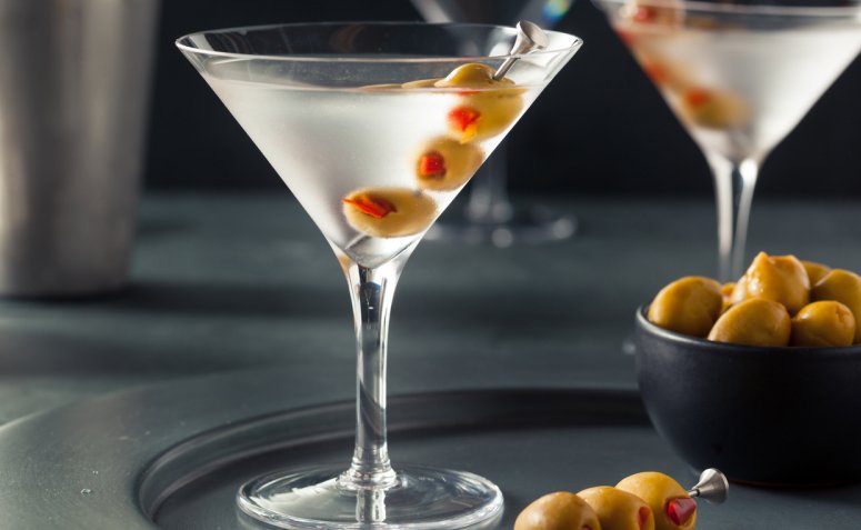 Drink Dry Martini