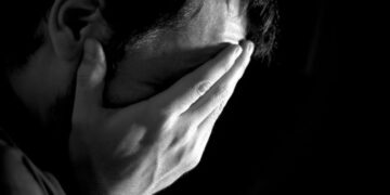 Por que ainda há tanto estigma em torno do HIV?