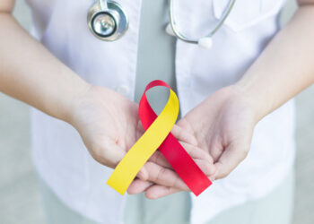 A conexão entre Hepatite C e HIV: o que é importante saber