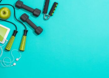 Exercitar-se em casa oferece conveniência e flexibilidade, permitindo que você cuide da sua saúde mesmo nos dias mais ocupados