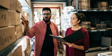 Servidor em nuvem para pequenas empresas: benefícios reais e redução de custos. Desbravamos o cenário atual para PME