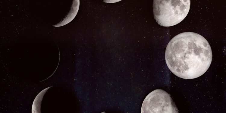 Descubra as fases da Lua hoje e acompanhe o ciclo lunar em 2024. Explore o significado místico de cada fase, desde a Lua Nova até a Lua Cheia, e planeje suas atividades alinhadas com as energias lunares. Mantenha-se atualizado com as mudanças da Lua em tempo real e entenda como elas influenciam seu dia a dia. Ideal para entusiastas da astronomia e da astrologia.